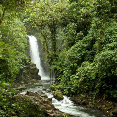 F. Catarata La Paz